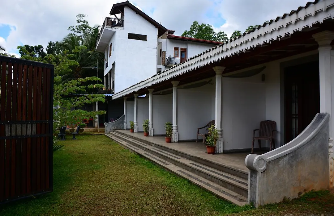 Thisaruvilla-1